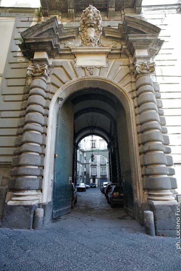 A Casa Del Principe Lt Bed & Breakfast Naples Exterior photo